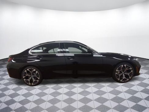 Used 2026 BMW 330i Sedan w/ Premium Package image 7