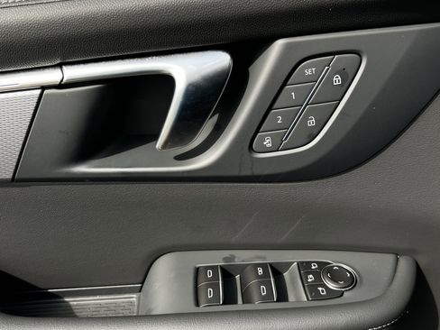 New 2026 Buick Enclave Sport Touring w/ Power Package image 27