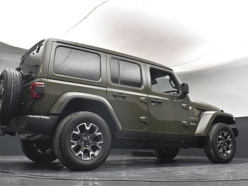 Used 2024 Jeep Wrangler Sahara w/ Technology Group image 37