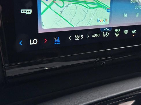 New 2025 Lincoln Navigator Reserve w/ Jet Appearance Package image 24