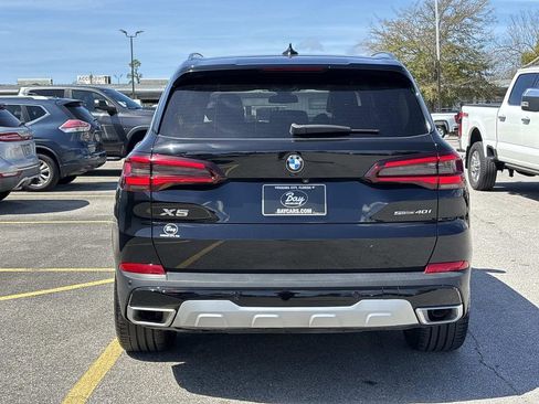 Used 2022 BMW X5 sDrive40i w/ Premium Package image 4