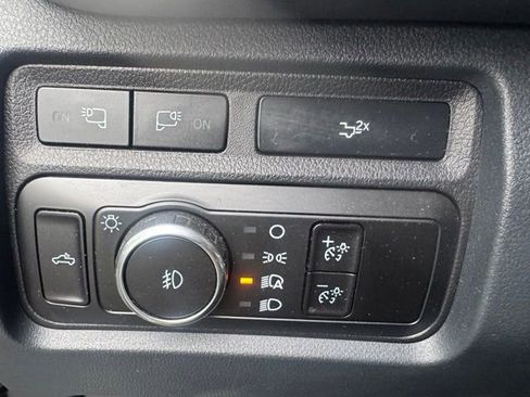 Used 2023 Ford F350 Lariat w/ Chrome Package AWD/4WD image 7