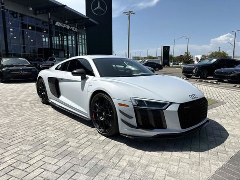 Used 2018 Audi R8 V10 plus AWD/4WD image 7