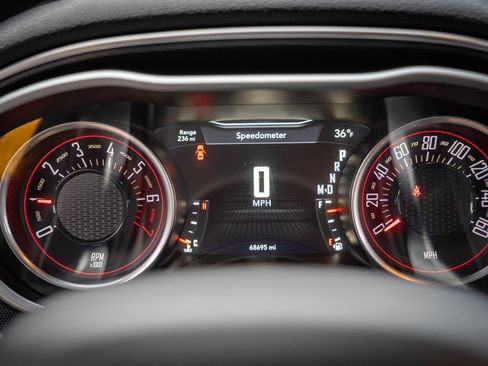 Used 2017 Dodge Challenger GT w/ Driver Convenience Group AWD/4WD image 18