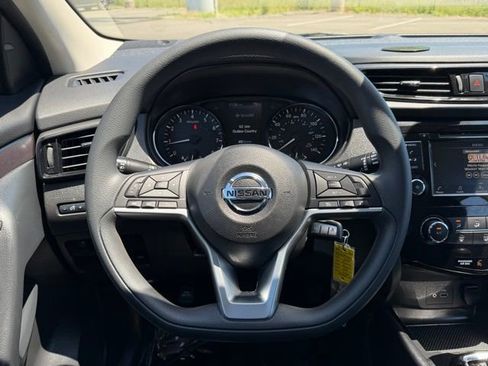 Used 2022 Nissan Rogue Sport S AWD/4WD image 12