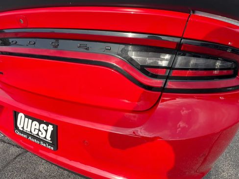 Used 2023 Dodge Charger SXT w/ Blacktop Package RWD image 11