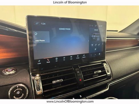 Used 2023 Lincoln Navigator L Reserve AWD/4WD image 37