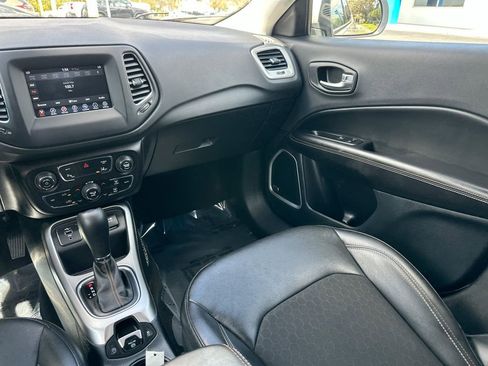 Used 2021 Jeep Compass Latitude w/ Sun and Sound Group image 23