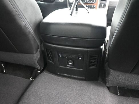 Used 2015 RAM 1500 Laramie w/ Convenience Group image 3