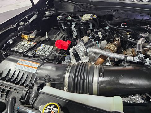 Used 2024 Ford F450 Limited w/ FX4 Off-Road Package image 41