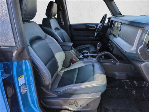 Used 2024 Ford Bronco Outer Banks image 21