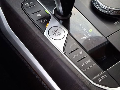 Used 2021 BMW 330i xDrive 330i xDrive w/ Convenience Package image 29