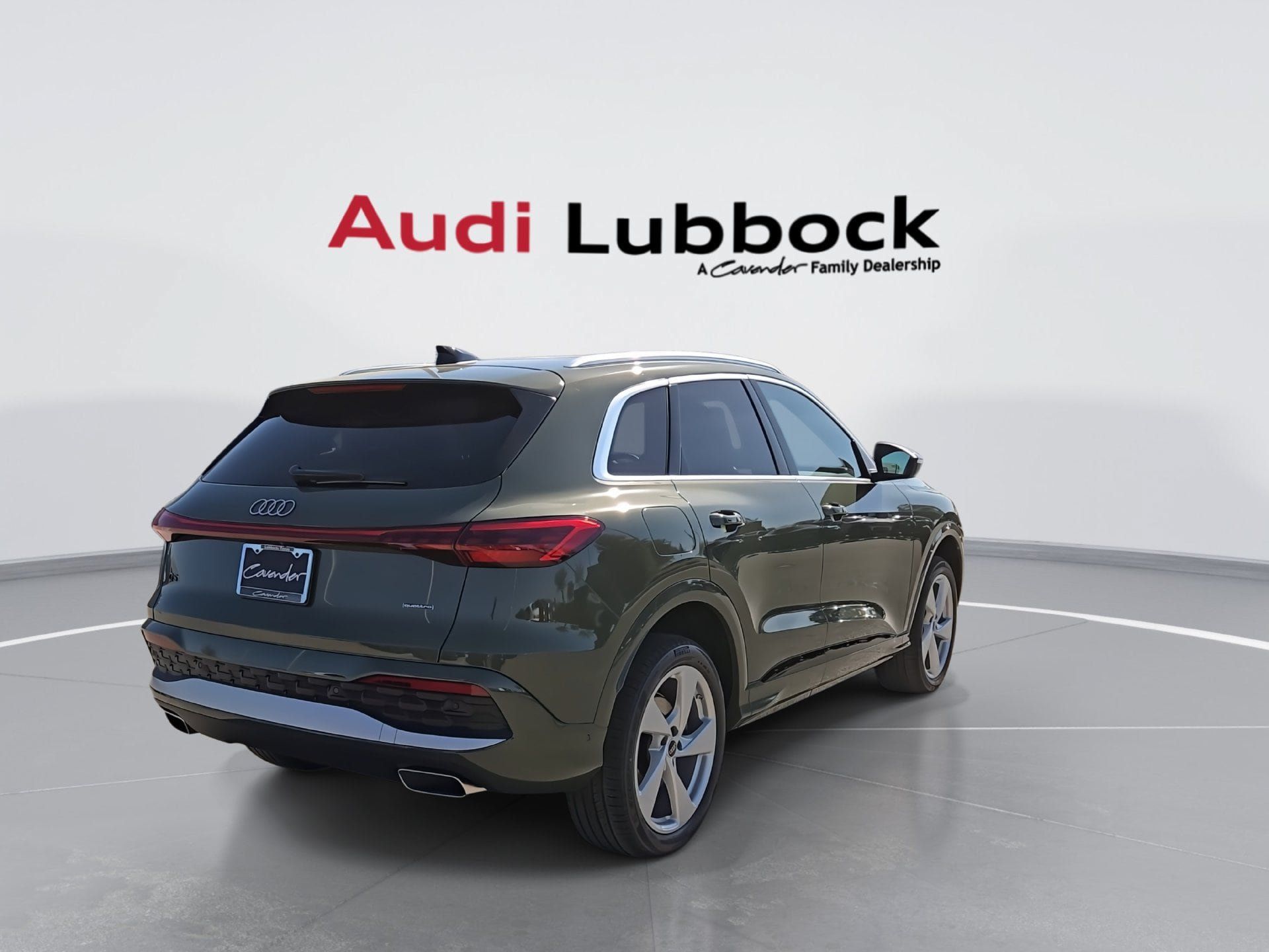 Used 2026 Audi Q5 Premium Plus w/ Premium Plus AWD/4WD image 8