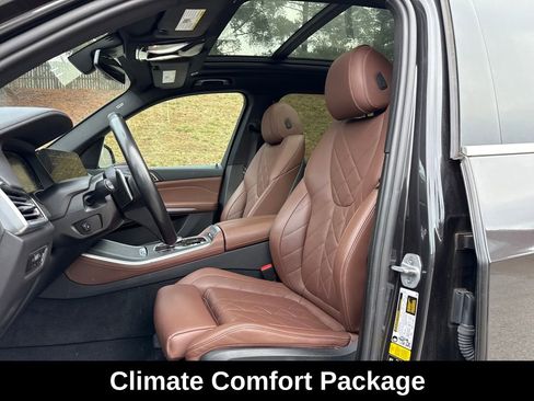 Used 2023 BMW X5 xDrive40i w/ Climate Comfort Package image 12