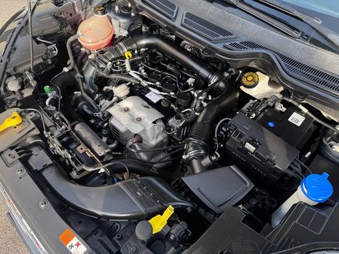 Used 2018 Ford EcoSport Titanium image 41