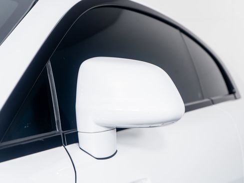 Used 2019 Rolls-Royce Wraith image 27