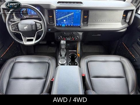 Certified 2024 Ford Bronco Badlands AWD/4WD image 16