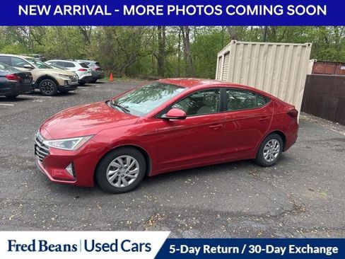 Used 2020 Hyundai Elantra SE FWD image 6