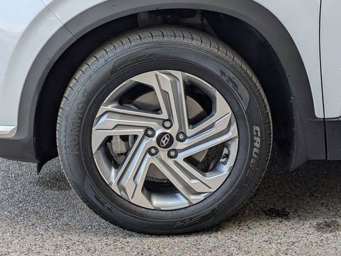 Certified 2022 Hyundai Santa Fe SEL image 9