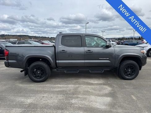 Used 2021 Toyota Tacoma SR5 image 8