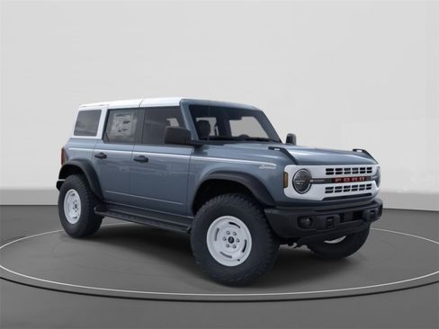 New 2025 Ford Bronco Heritage Edition image 7