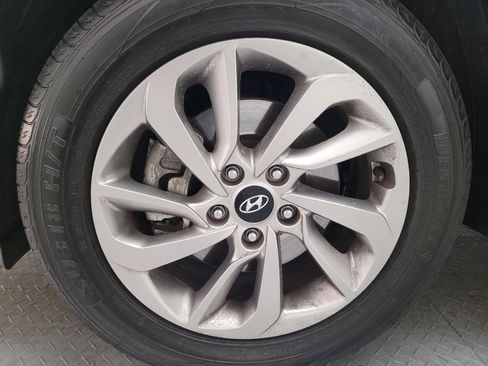 Used 2017 Hyundai Tucson SE Plus w/ Cargo Package FWD image 31