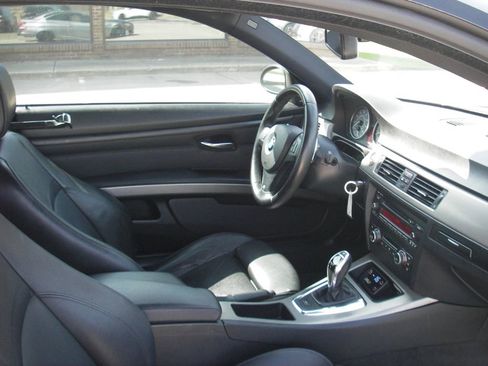 Used 2011 BMW 335is Coupe RWD image 32