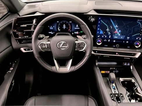 Used 2025 Lexus RX 350 Premium w/ Convenience Package image 5