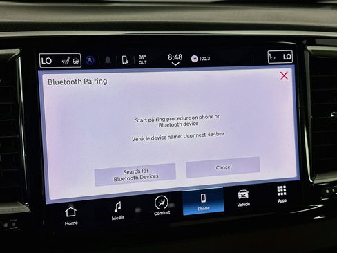 Used 2024 Chrysler Pacifica Touring-L FWD image 22
