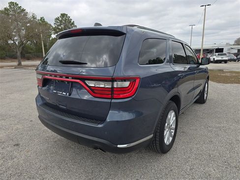 Used 2019 Dodge Durango SXT image 4