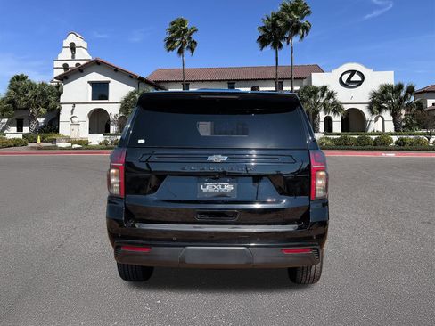 Used 2023 Chevrolet Suburban Z71 w/ Luxury Package image 3
