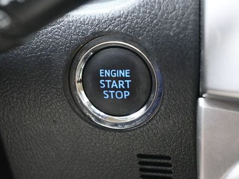 Used 2023 Toyota 4Runner SR5 Premium image 7