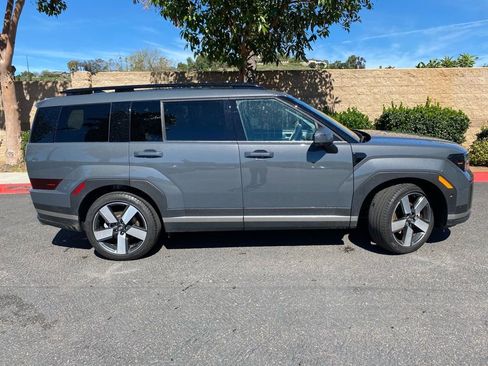 Certified 2024 Hyundai Santa Fe Limited image 7