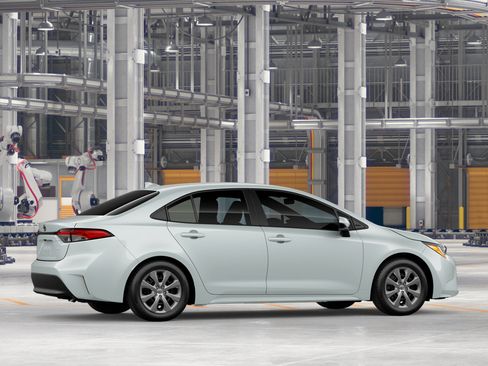 New 2026 Toyota Corolla LE FWD image 11