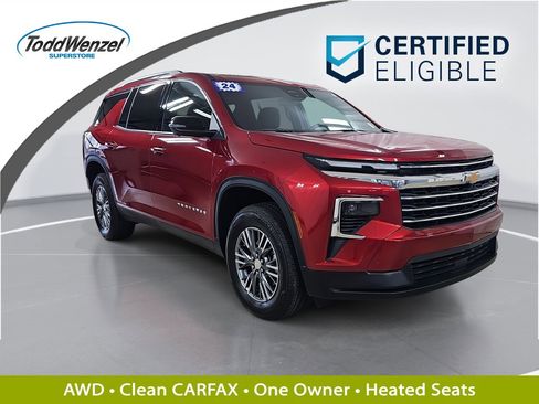 Certified 2024 Chevrolet Traverse LT w/ Trailering Package image 1