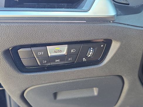 Used 2020 BMW 330i 330i w/ Driving Assistance Package image 29