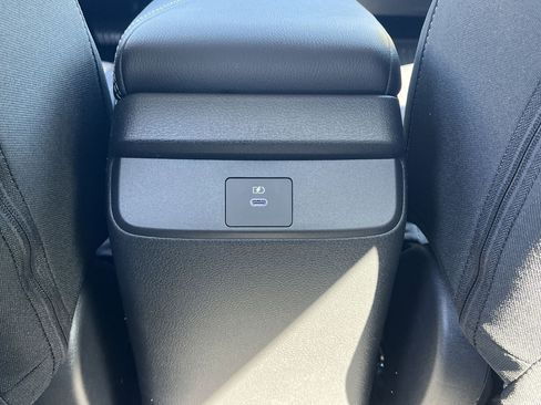 New 2026 Nissan Sentra SV w/ SV Convenience Package FWD image 19
