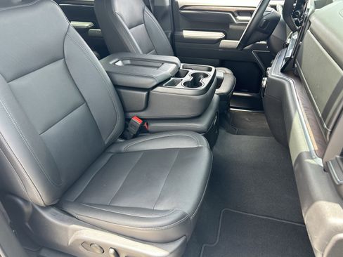 Certified 2025 GMC Sierra 1500 SLT AWD/4WD image 10