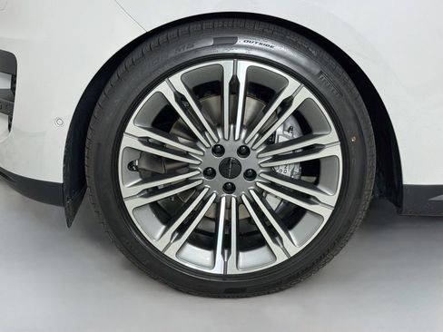 New 2027 Land Rover Range Rover Sport SE AWD/4WD image 33