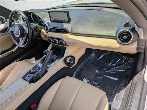 Certified 2025 MAZDA MX-5 Miata RF Grand Touring RWD image 11