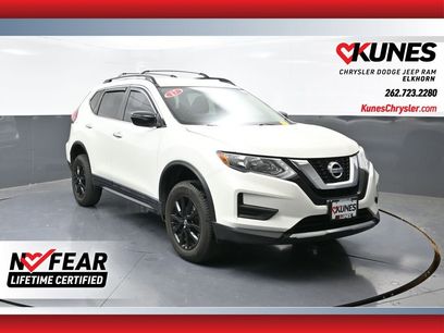 Used 2017 Nissan Rogue SV w/ Midnight Edition Package