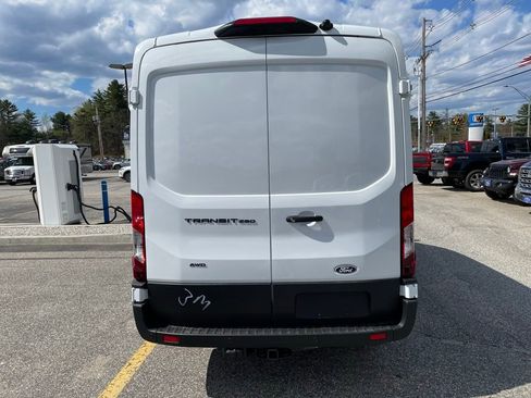 New 2026 Ford Transit 250 148 Medium Roof Extended AWD image 4