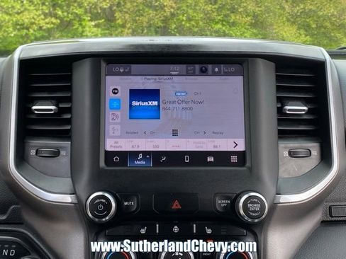 Used 2022 RAM 1500 Big Horn image 33