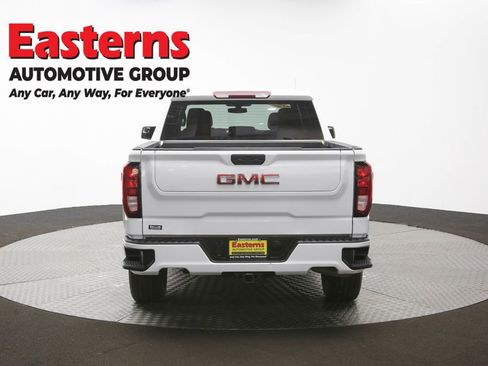 Used 2022 GMC Sierra 1500 Elevation image 39