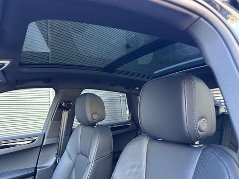 New 2026 Porsche Macan AWD/4WD image 6