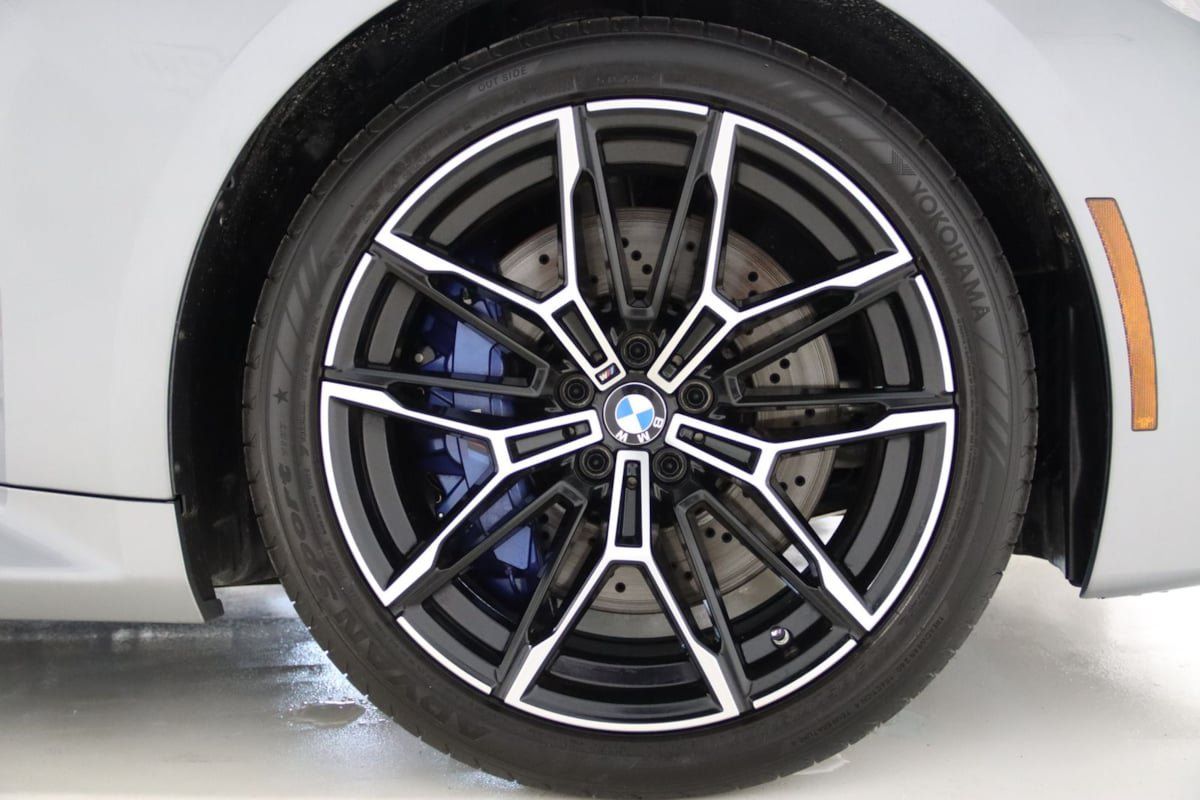 Used 2025 BMW M2 w/ Lighting Package RWD image 85