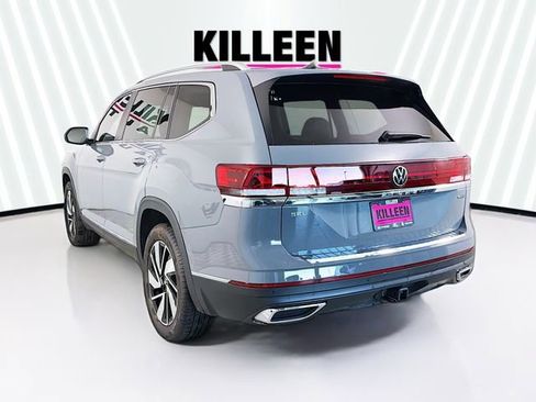 Used 2025 Volkswagen Atlas SEL image 5