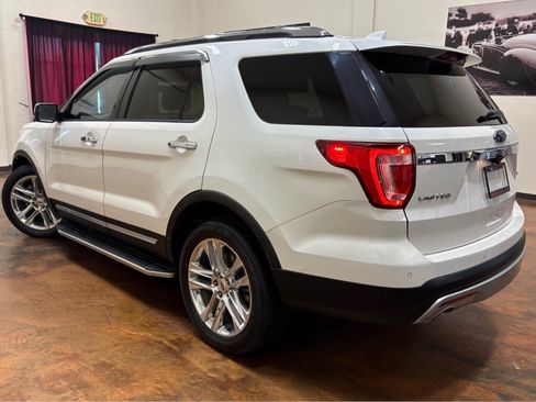 Used 2016 Ford Explorer Limited FWD image 2