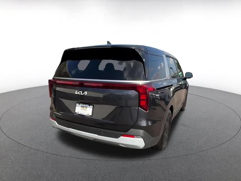 Used 2026 Kia Carnival FWD image 14