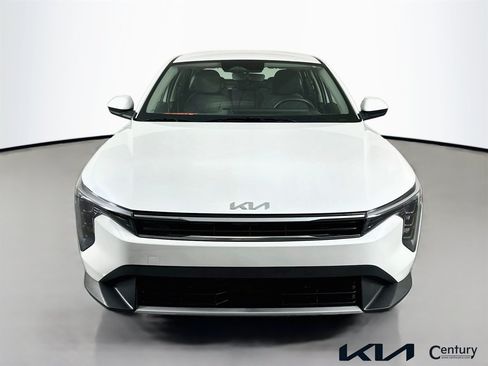 Certified 2025 Kia K4 EX FWD image 2